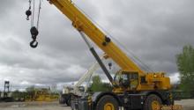 GROVE RT 890 E